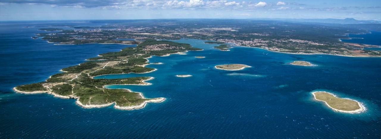 Apartman Adriatic Пула Екстер'єр фото